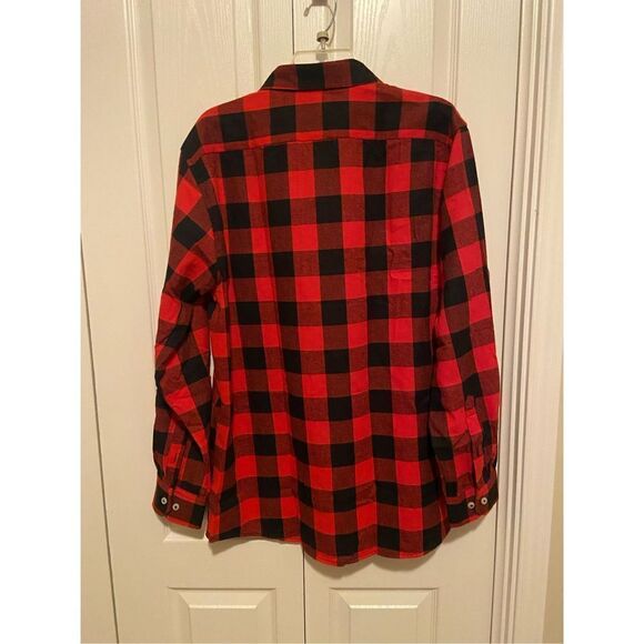 Mens flannel red and back button down shirt - Picture 5 of 5
